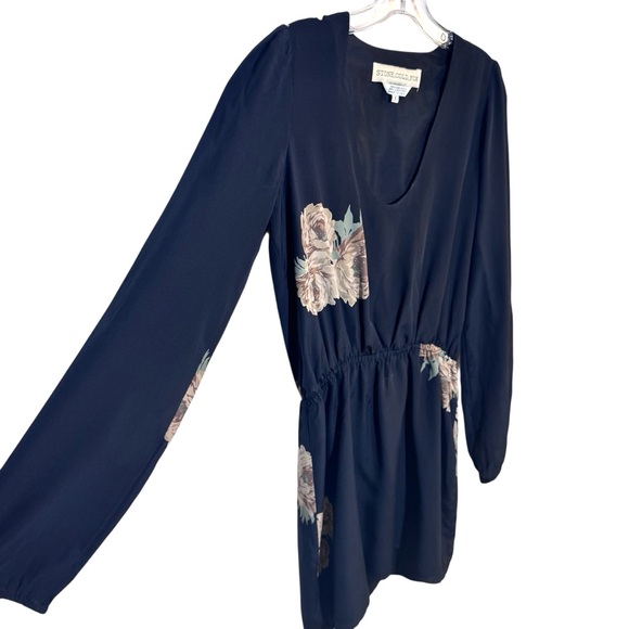 Stone Cold Fox Size 1 Small Outlaw Dress Silk Black Floral Mini Long Sleeve - Picture 3 of 5